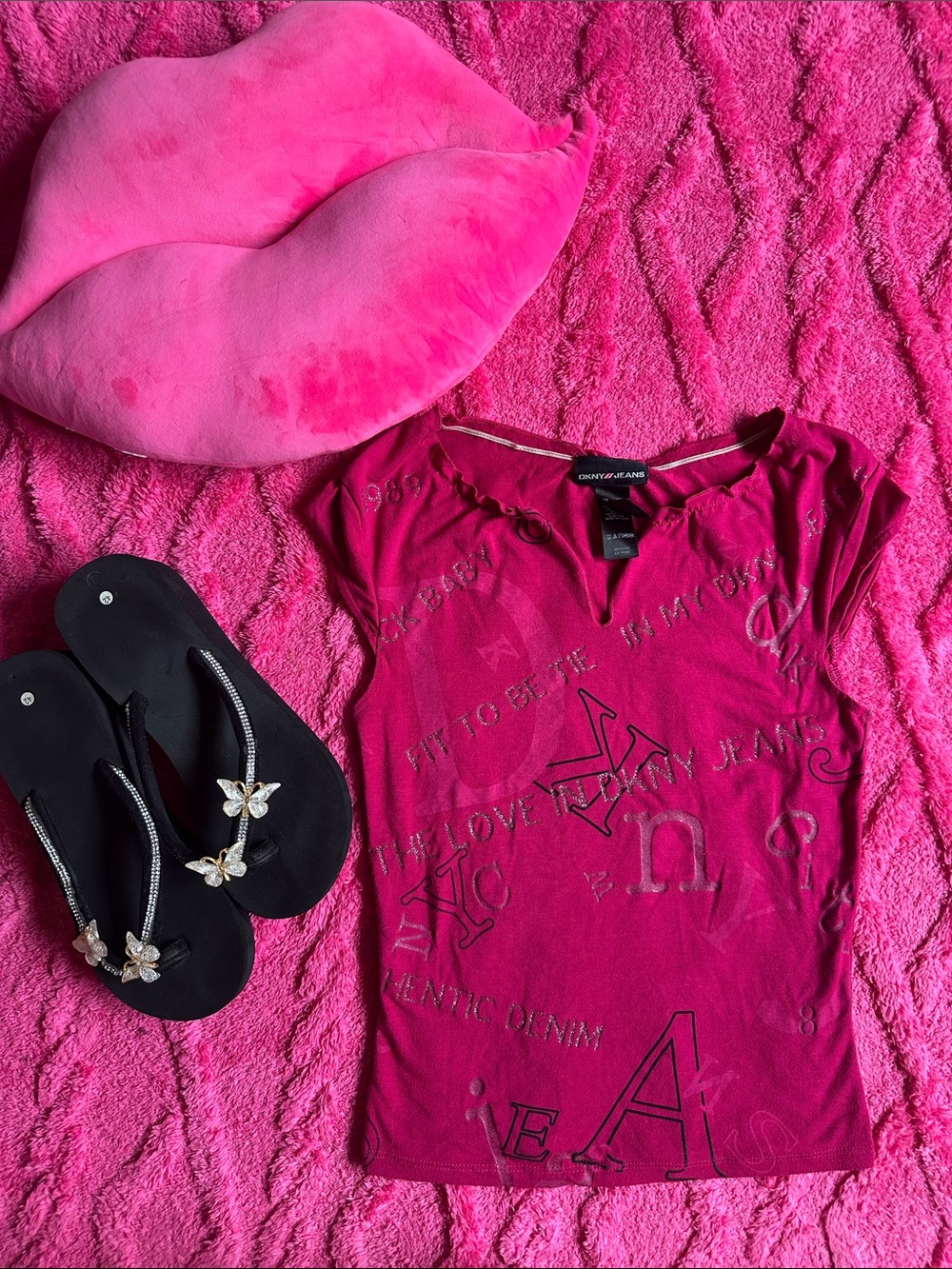 DKNY Y2K Bright Pink Logo Graphic Short Sleeve Tee